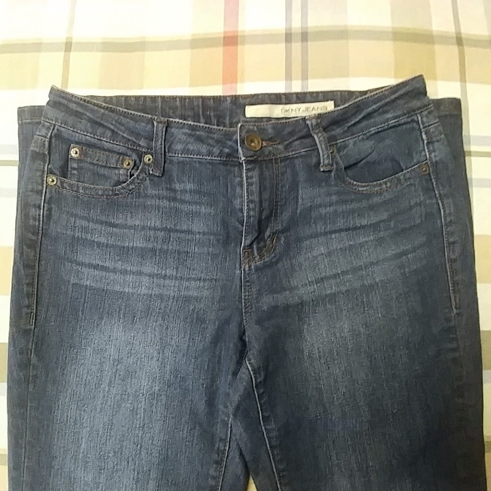 DKNY Wide Leg Boot Cut Jeans Size 8